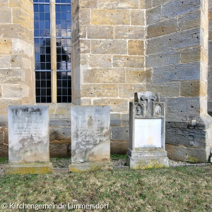 Alte Grabsteine Friedhof Limmersdorf